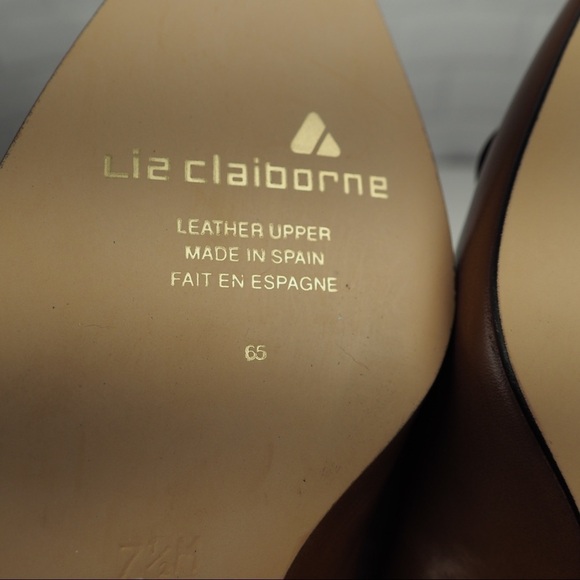 New Vintage Liz Claiborne sz 7.5 brown leather pumps - Picture 7 of 16
